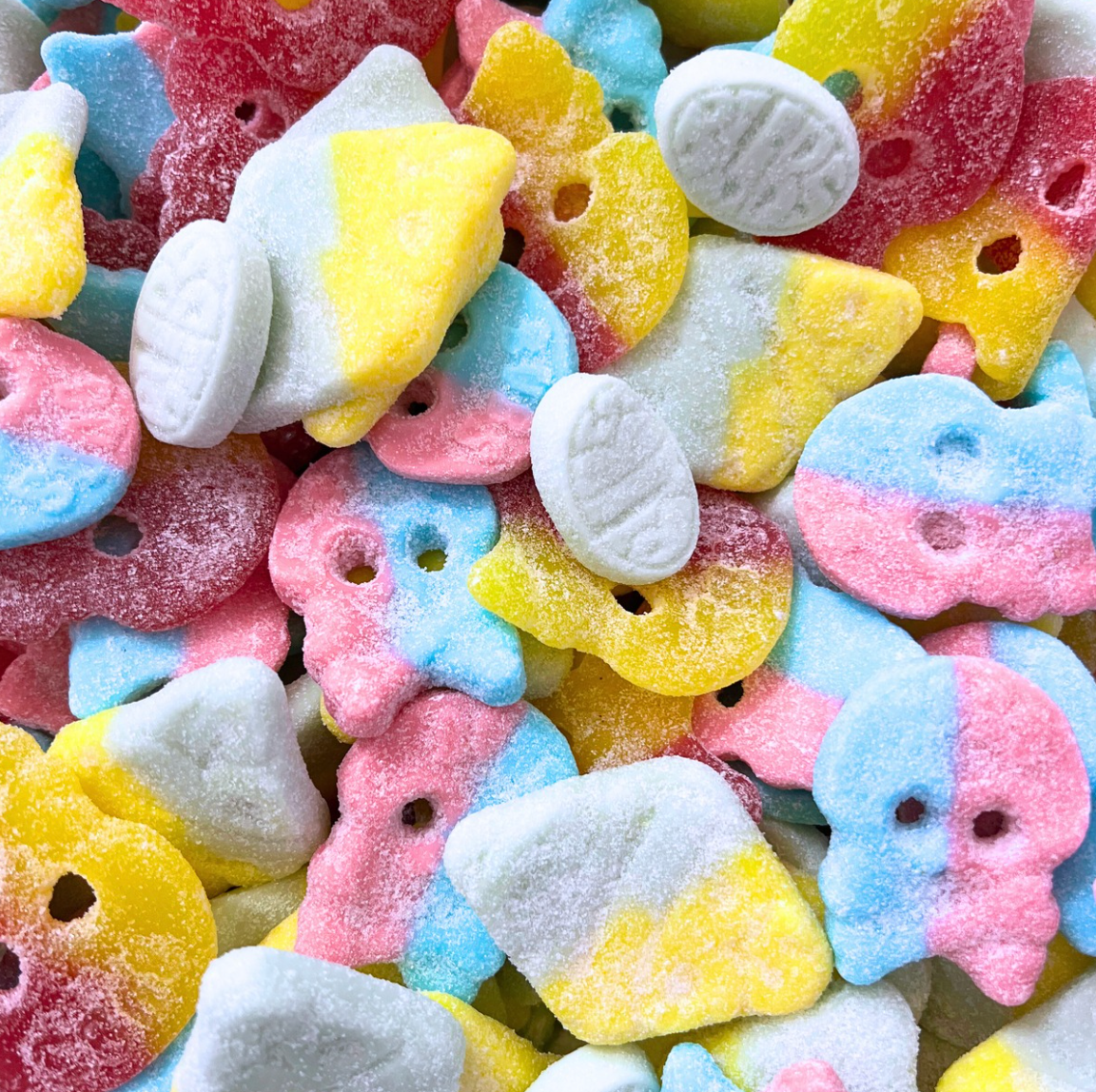 BUBS Sour Mix candy close-up